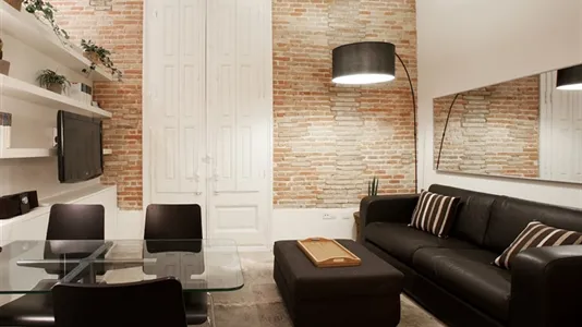 Apartments in Barcelona Ciutat Vella - photo 7