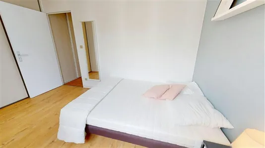 Rooms in Lyon - photo 2