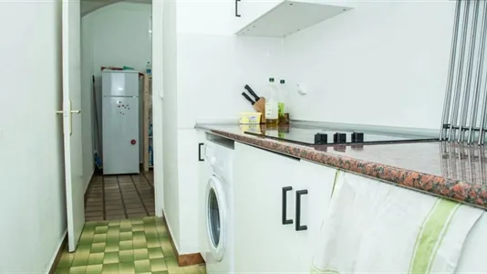 Rooms in Barcelona Ciutat Vella - photo 7