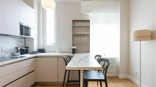 Apartments in Milano Zona 8 - Fiera, Gallaratese, Quarto Oggiaro - photo 8