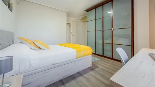 Rooms in Madrid Tetuán - photo 5