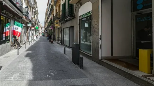 Rooms in Madrid Centro - photo 4