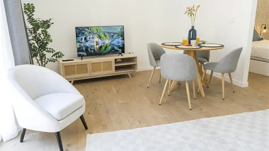 Apartments in Málaga - photo 5