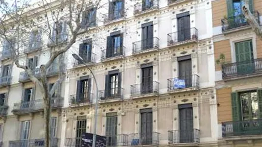 Apartments in Barcelona Eixample - photo 6