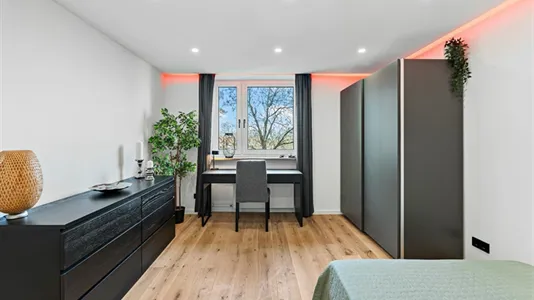 Rooms in Berlin Friedrichshain-Kreuzberg - photo 2