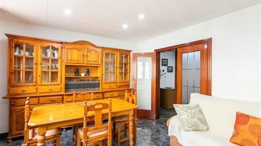 Apartments in Barcelona Ciutat Vella - photo 4