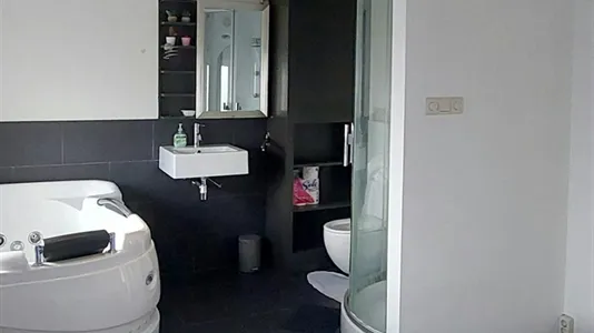 Apartments in Location is not specified - photo 5