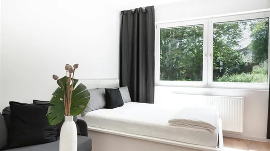 Apartments in Essen - photo 1