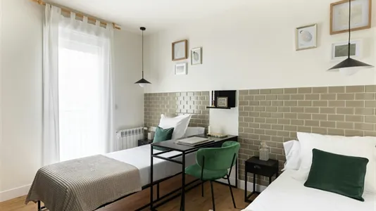 Rooms in Bilbao - photo 4