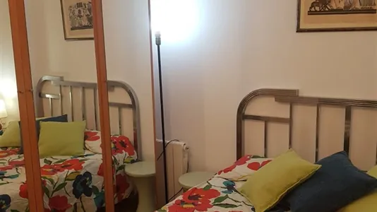 Rooms in Barcelona Eixample - photo 5