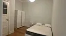 Room for rent, Lisbon (region), &lt;span class=&quot;blurred street&quot; onclick=&quot;ProcessAdRequest(13185228)&quot;&gt;&lt;span class=&quot;hint&quot;&gt;See streetname&lt;/span&gt;[xxxxxxxxxxxxx]&lt;/span&gt;