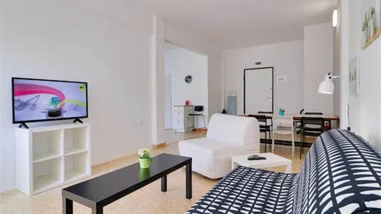 Apartments in Location is not specified - photo 9