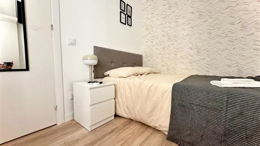 Rooms in Madrid Centro - photo 2
