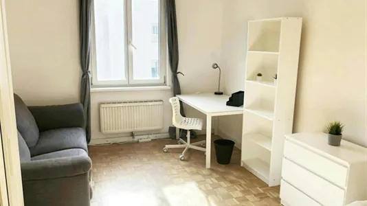 Rooms in Vienna Favoriten - photo 4