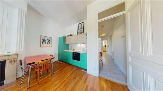 Apartments in Lyon - photo 3