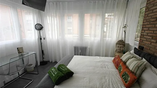 Rooms in Madrid Hortaleza - photo 3