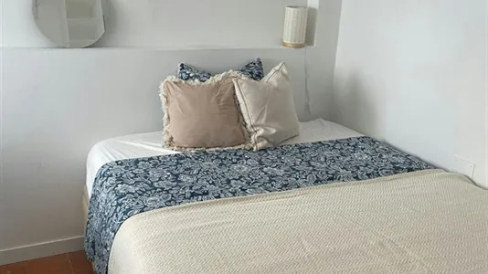 Rooms in Valencia Extramurs - photo 1