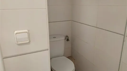 Apartments in Barcelona Ciutat Vella - photo 9