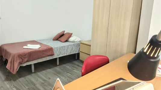 Rooms in Burjassot - photo 5