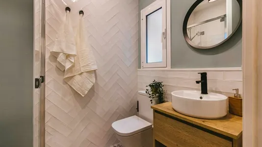 Apartments in Barcelona Ciutat Vella - photo 9