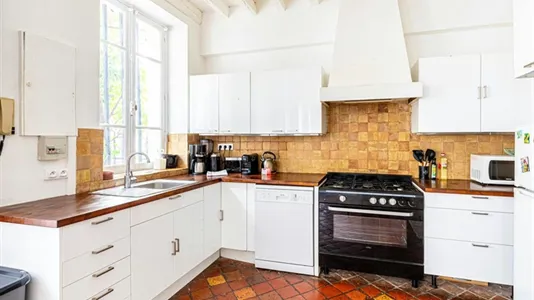 Houses in Boulogne-Billancourt - photo 3