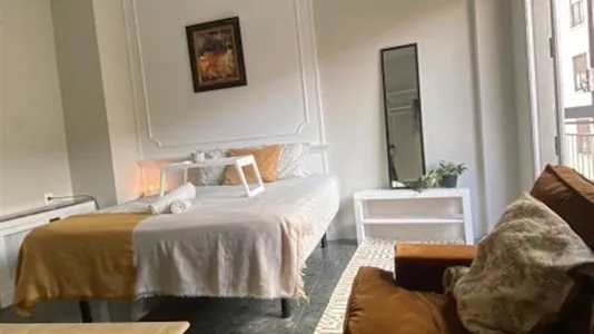 Rooms in Valencia Ciutat Vella - photo 8