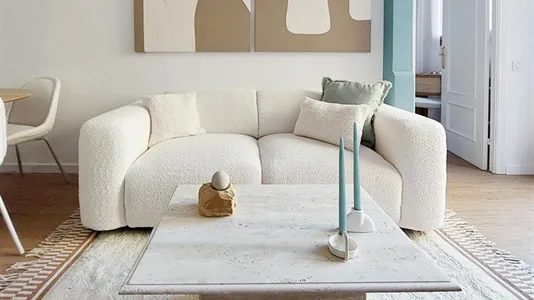 Apartments in Barcelona Eixample - photo 9