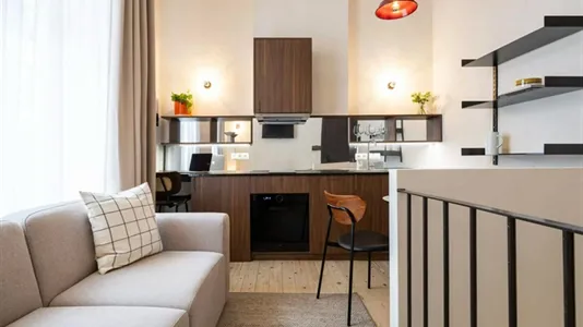 Apartments in Stad Brussel - photo 2