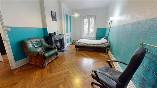 Rooms in Lyon - photo 1