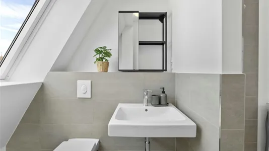 Rooms in Berlin Mitte - photo 8