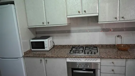 Rooms in Madrid Centro - photo 10