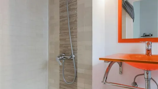 Rooms in Valencia L'Eixample - photo 5