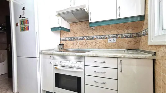 Rooms in Madrid Chamartín - photo 10