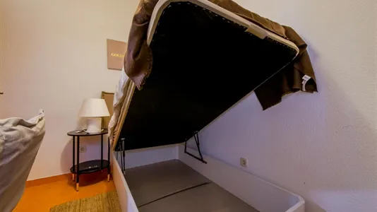 Rooms in Madrid Moncloa-Aravaca - photo 4