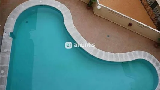 Rooms in Jaén - photo 10