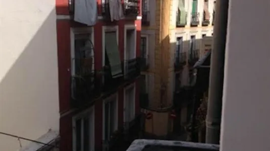 Rooms in Madrid Centro - photo 3
