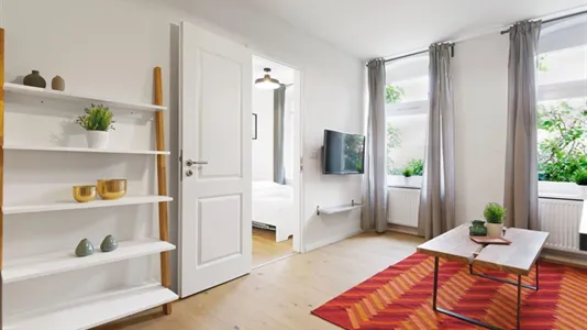 Apartments in Berlin Mitte - photo 4