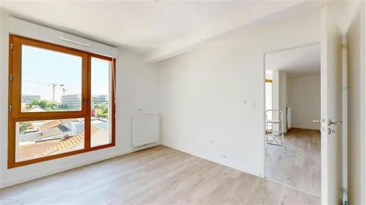 Apartments in Nantes - photo 8