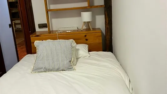 Rooms in Bilbao - photo 1