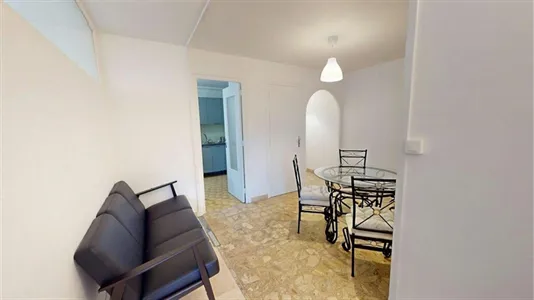 Rooms in Grenoble - photo 9