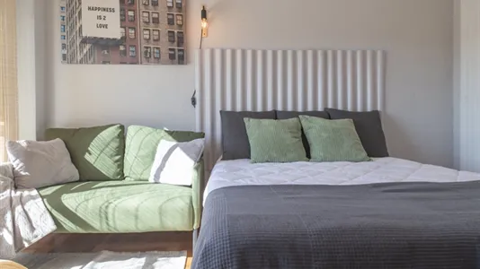 Rooms in Madrid Retiro - photo 8