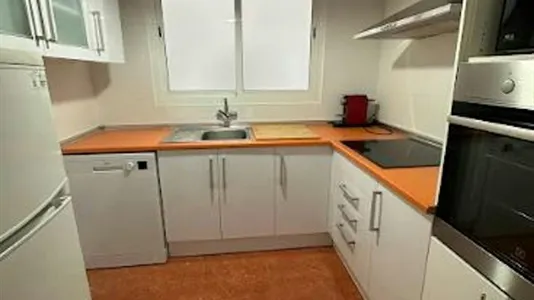 Rooms in el Camí de Vera - photo 4