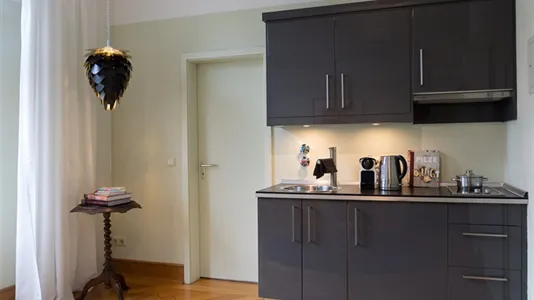 Apartments in Cologne Innenstadt - photo 4