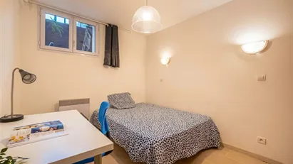 Room for rent in Nanterre, Île-de-France