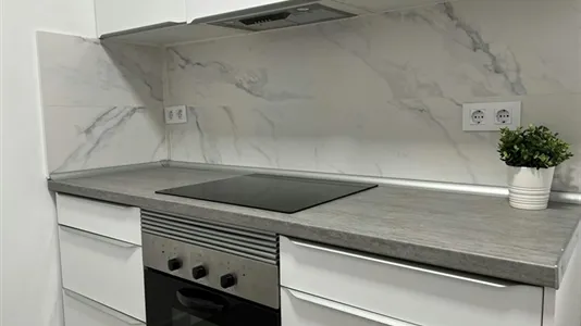 Rooms in Madrid Carabanchel - photo 9