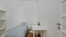 Room for rent, Lisbon (region), &lt;span class=&quot;blurred street&quot; onclick=&quot;ProcessAdRequest(8336912)&quot;&gt;&lt;span class=&quot;hint&quot;&gt;See streetname&lt;/span&gt;[xxxxxxxxxxxxx]&lt;/span&gt;
