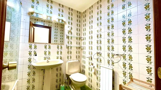 Rooms in Bilbao - photo 9