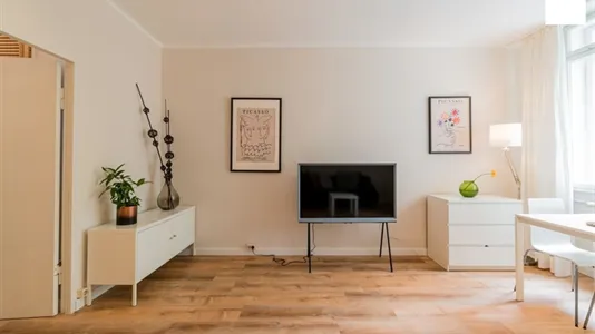 Apartments in Berlin Mitte - photo 5