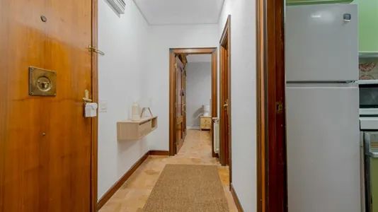 Rooms in Madrid Fuencarral-El Pardo - photo 10