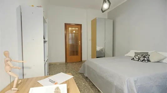 Rooms in Pozzuoli - photo 3